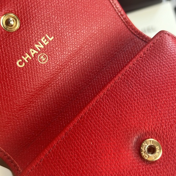 CHANEL Red Caviar Leather CC Logo Sevruga Caviar Wallet bifold box card Auth. - Picture 16 of 17